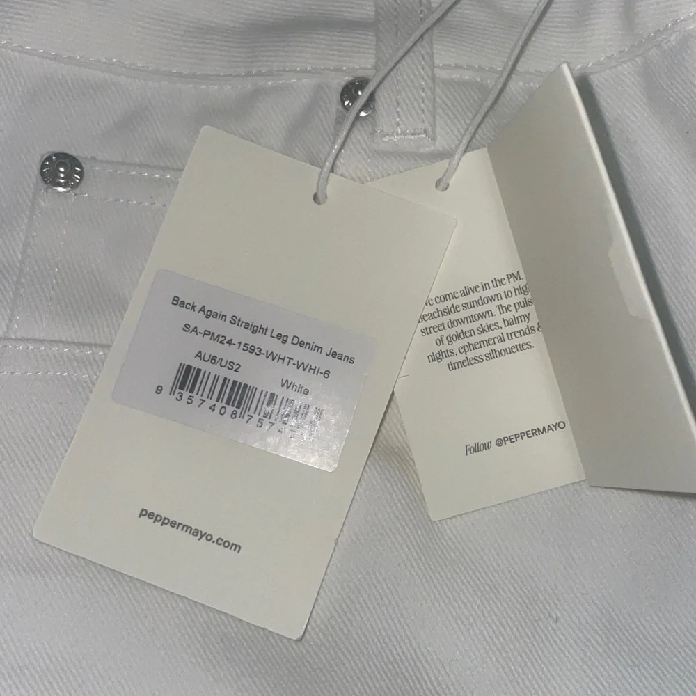 Peppermayo Exclusive - Back Again Straight Leg Denim Jeans - White - Picture 10 of 10